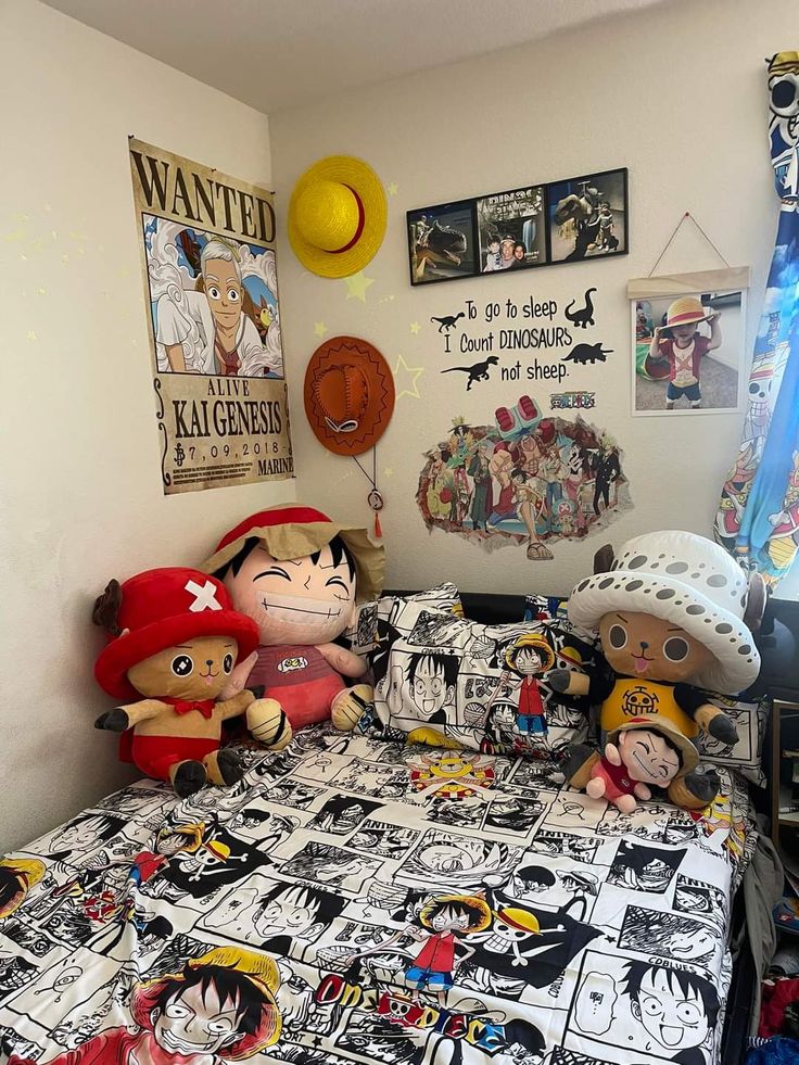 One Piece Home Decor Ideas to Transform Your Room