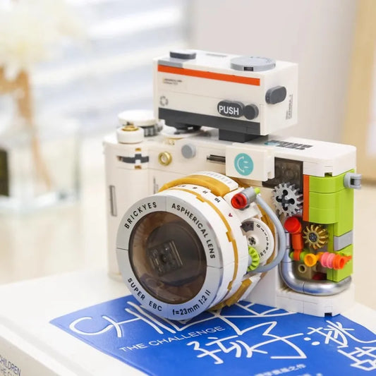 Retro Vintage Camera Miniature Building Block Set – Educational Toy &amp; Model Gift